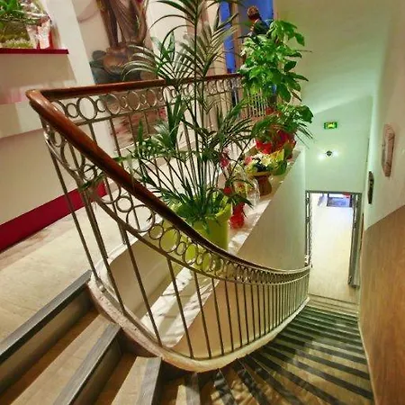 Le Cassiden Hotel